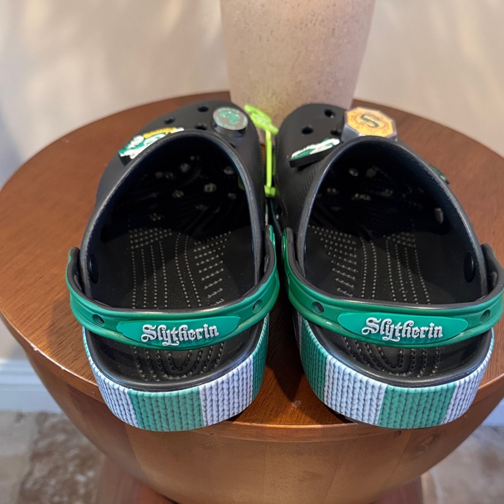 CROCS Black and Green Clogs with Fun Emblems NWOT - Picture 3 of 9